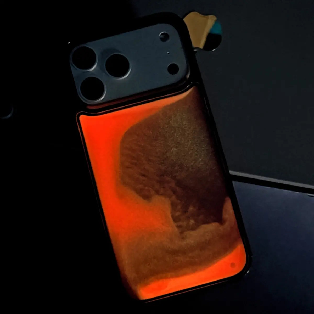 Glow Up Your iPhone! ✨ Luminous Quicksand Case for iPhone 17 Pro Max & More - Eye-Catching, Protective, and Perfect for Everyone! 🌟