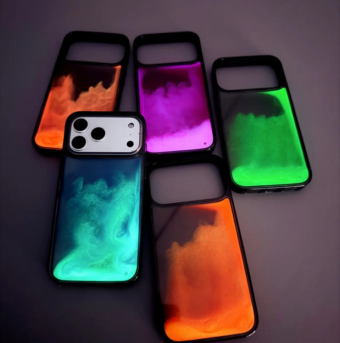 Glow Up Your iPhone! ✨ Luminous Quicksand Case for iPhone 17 Pro Max & More - Eye-Catching, Protective, and Perfect for Everyone! 🌟
